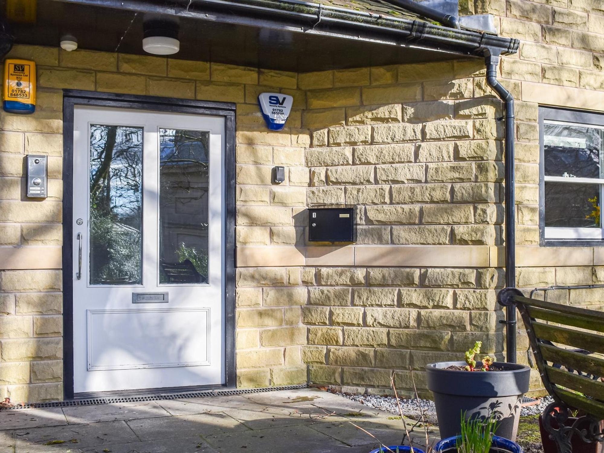 No1 Park Lodge Buxton  Bagian luar foto